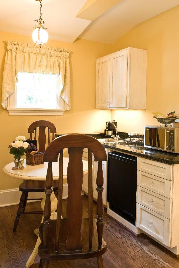 آشفيل Black Walnut B&B Inn المظهر الخارجي الصورة