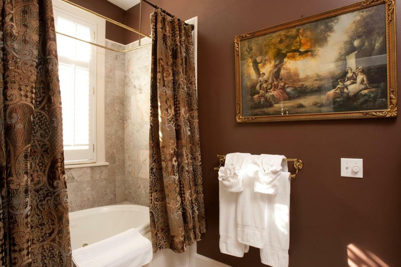 آشفيل Black Walnut B&B Inn المظهر الخارجي الصورة