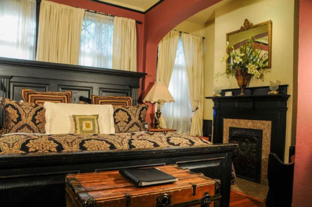آشفيل Black Walnut B&B Inn المظهر الخارجي الصورة